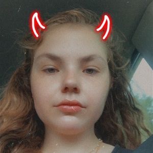 Meet your Posher, Lily